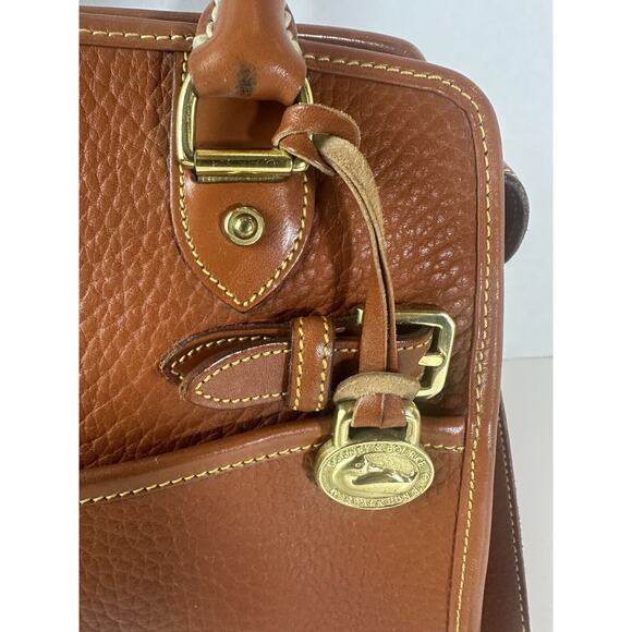 Dooney & Bourke All Weather Leather Brown Buckle Crossbody Satchel Handbag Purse - Picture 3 of 16